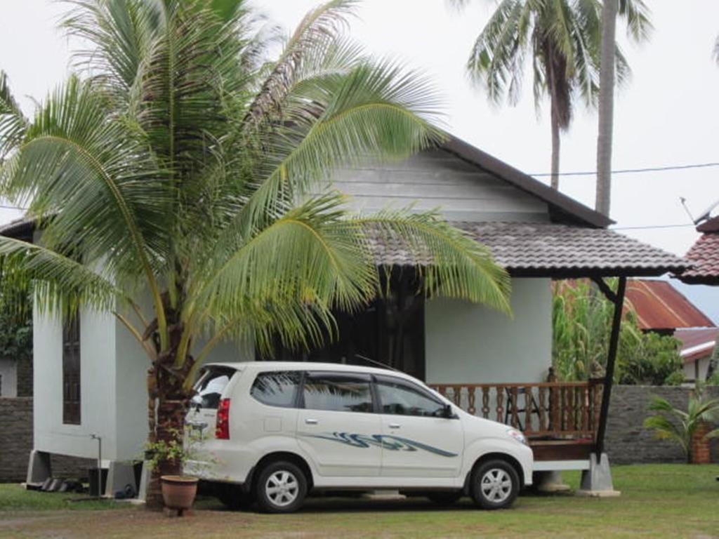 Bohok Guesthouse Pantai Cenang (Langkawi) Dış mekan fotoğraf