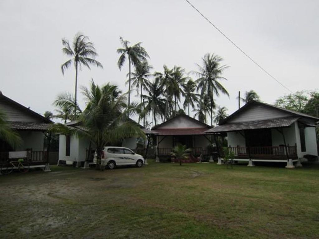 Bohok Guesthouse Pantai Cenang (Langkawi) Dış mekan fotoğraf