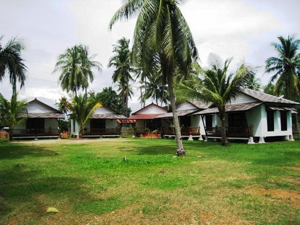 Bohok Guesthouse Pantai Cenang (Langkawi) Dış mekan fotoğraf