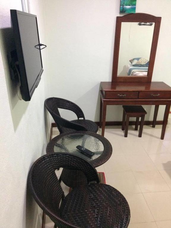 Bohok Guesthouse Pantai Cenang (Langkawi) Dış mekan fotoğraf