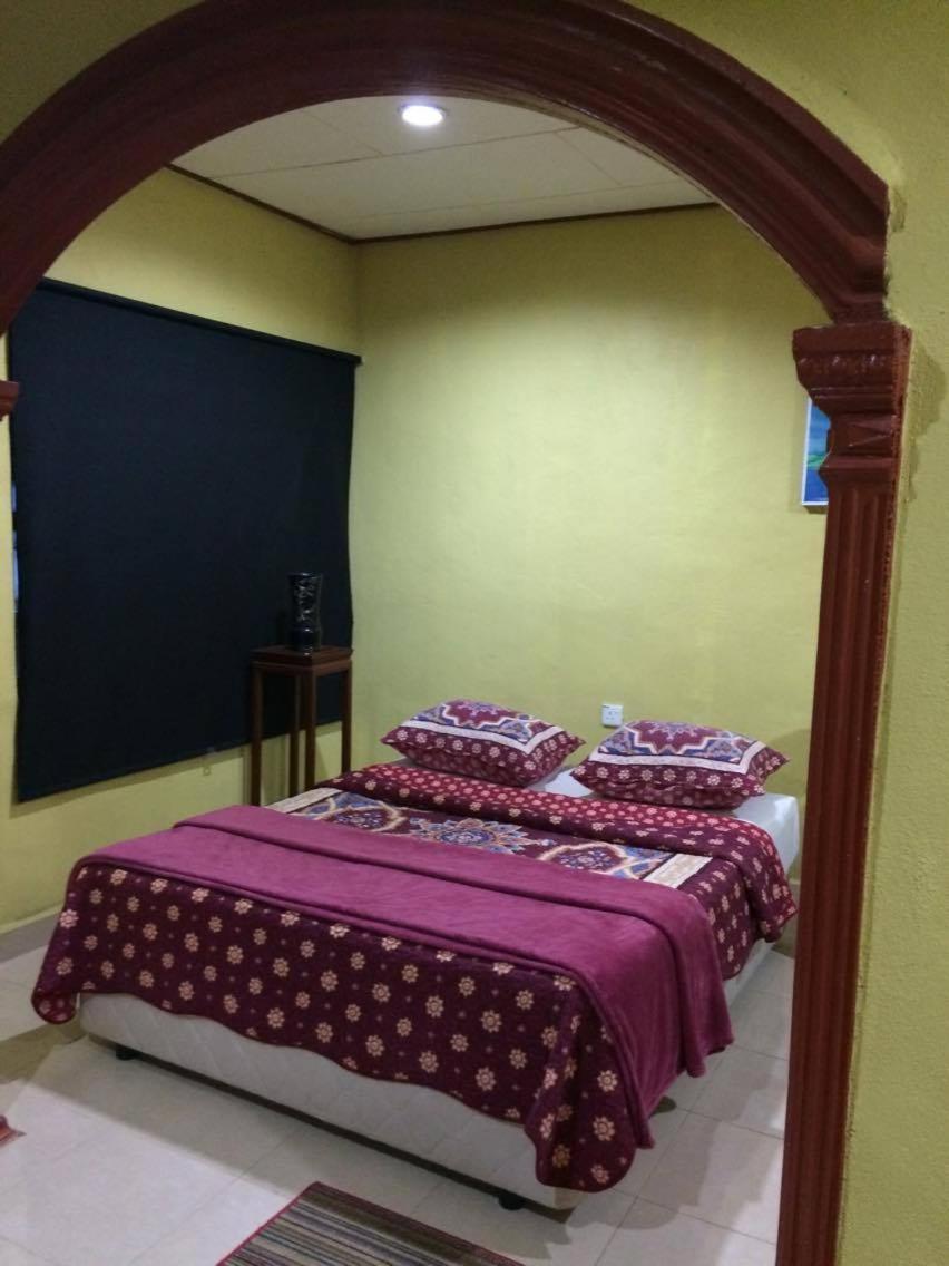 Bohok Guesthouse Pantai Cenang (Langkawi) Dış mekan fotoğraf